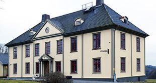 Hensbacka Herrgård